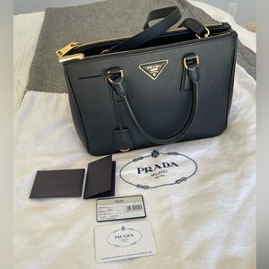 Prada Galleria Saffiano Lux bag